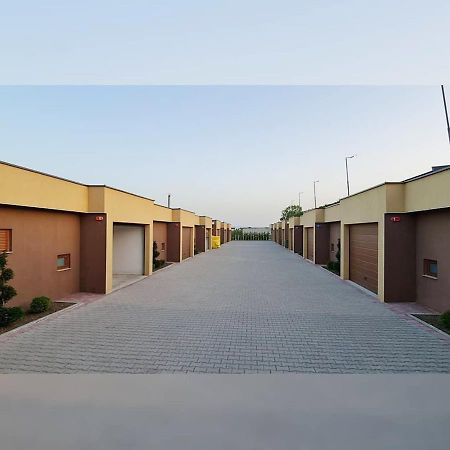 Motel Villa Star Gjilan Экстерьер фото